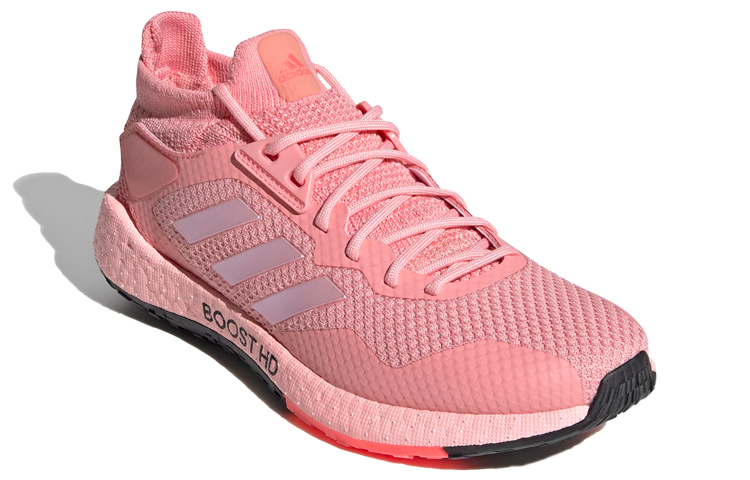 Shop adidas Pulseboost HD 女款 粉色