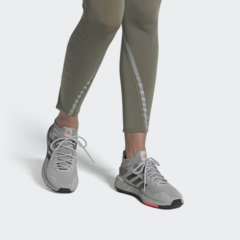 Sizing (W) adidas PulseBoost HD 'Gris y Rosa Señal' EG9983