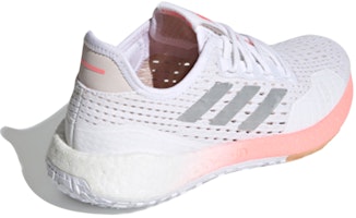 (W) adidas PulseBoost HD Summer.Rdy 'Putih Cahaya Merah Flash' EG0941 Lookbook (W) adidas PulseBoost HD Summer.Rdy 'Putih Cahaya Merah Flash' EG0941