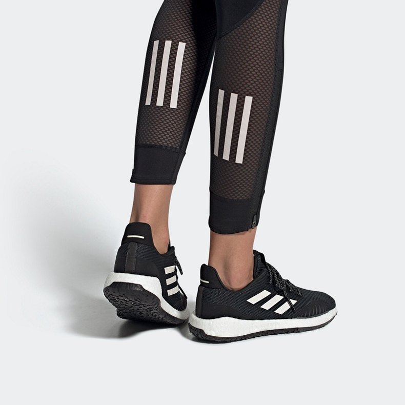 Details for (W) adidas Pulseboost HD WNTR 'Hitam Putih' EH1462