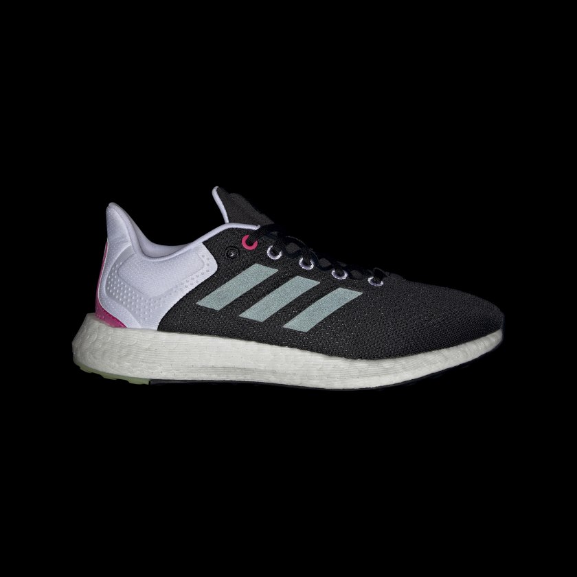 Sizing (W) adidas Pureboost 21 ''Charbon Noir'' GX8088
