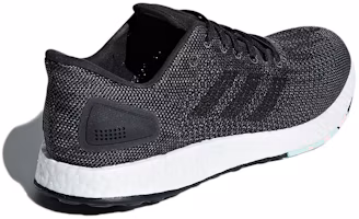 Shop adidas Pure Boost Dpr 舒適 透氣 低幫 跑步鞋 女款 碳黑色