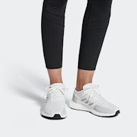 Sizing adidas Pureboost Go 女款 白灰