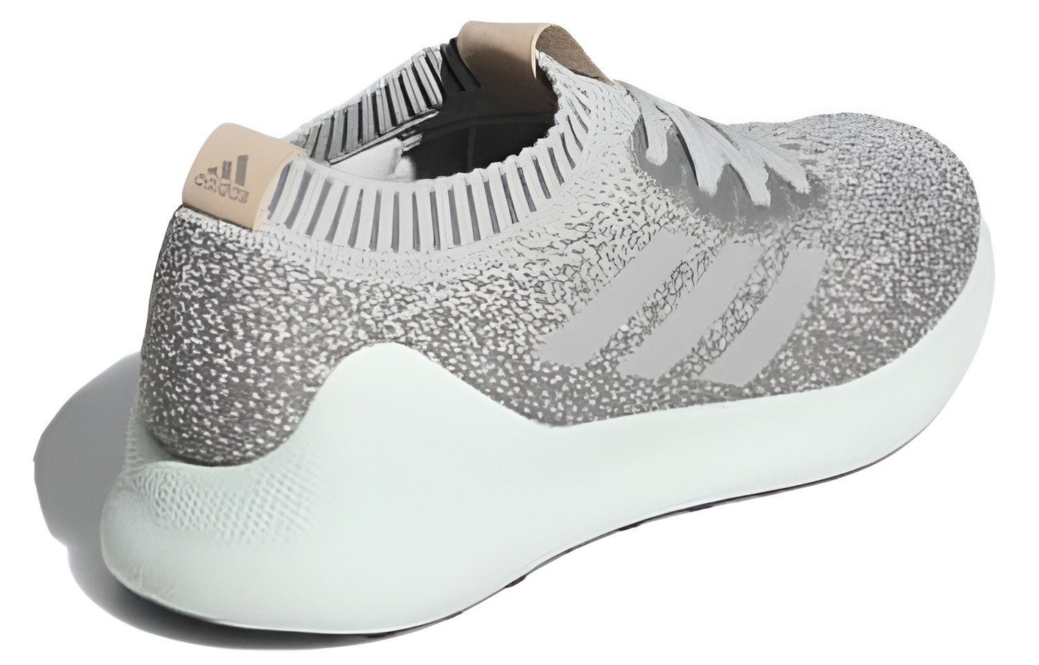 Shop adidas Purebounce+ 舒適耐磨跑步鞋 女款 灰