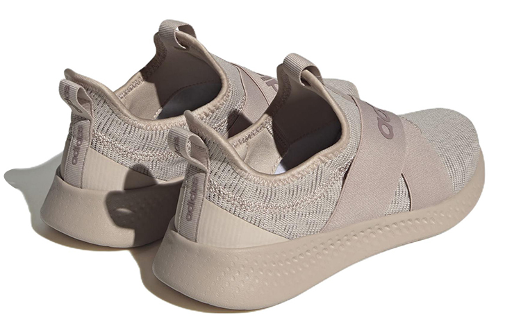 Shop （女性）adidas Puremotion Adapt '奇異褐色' H03756