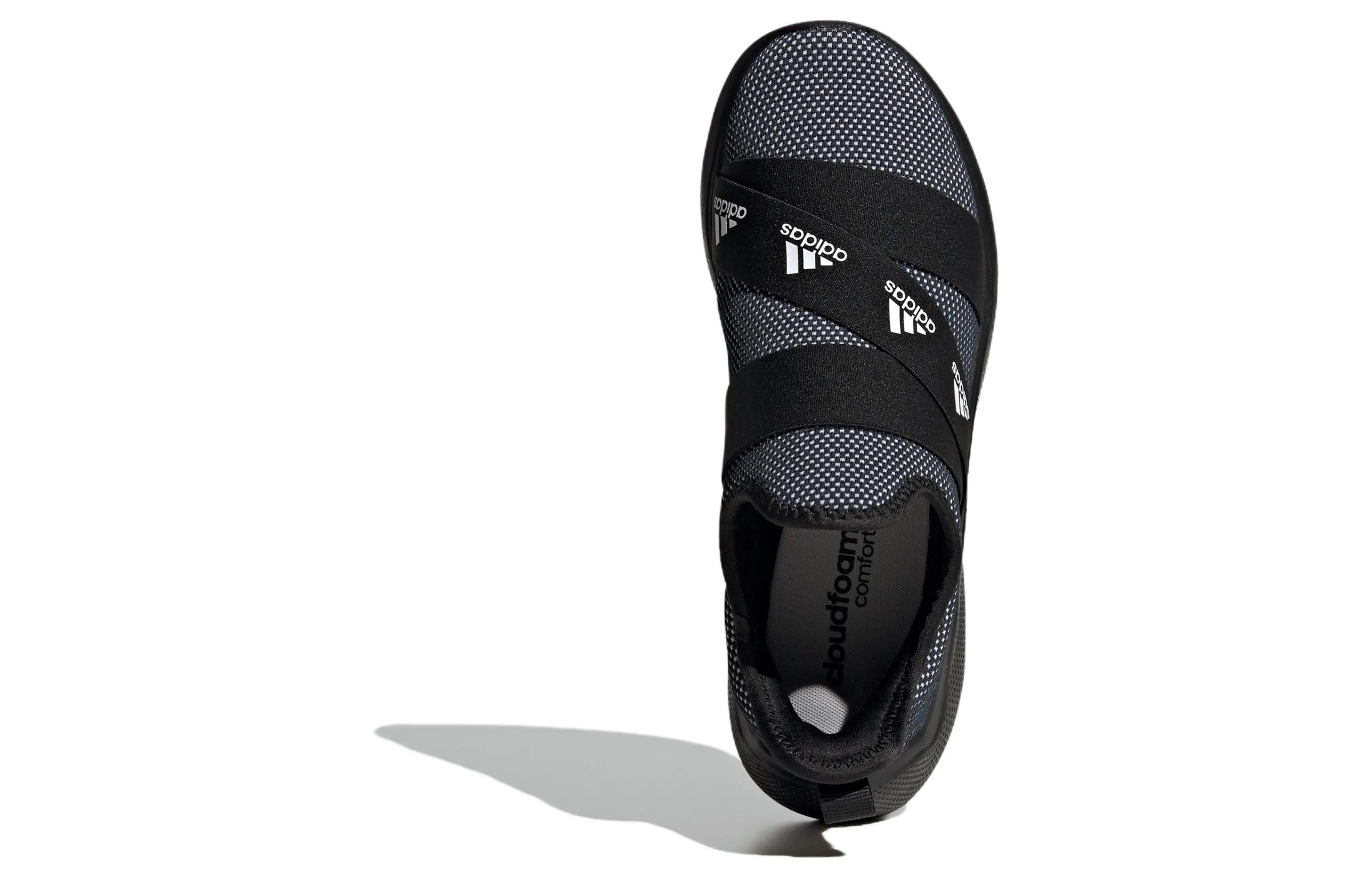 Shop （女性）adidas Puremotion Adapt 寬版 黑色 型號ID6993