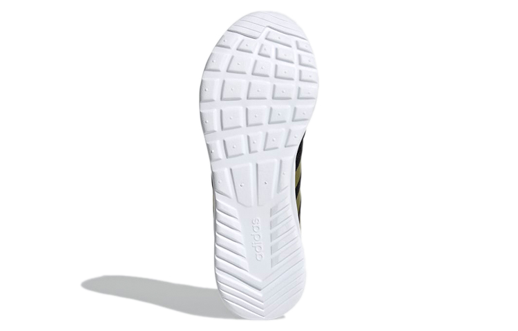 Details for (W) アディダス QTレーサー2.0 黒金メタリック H05800