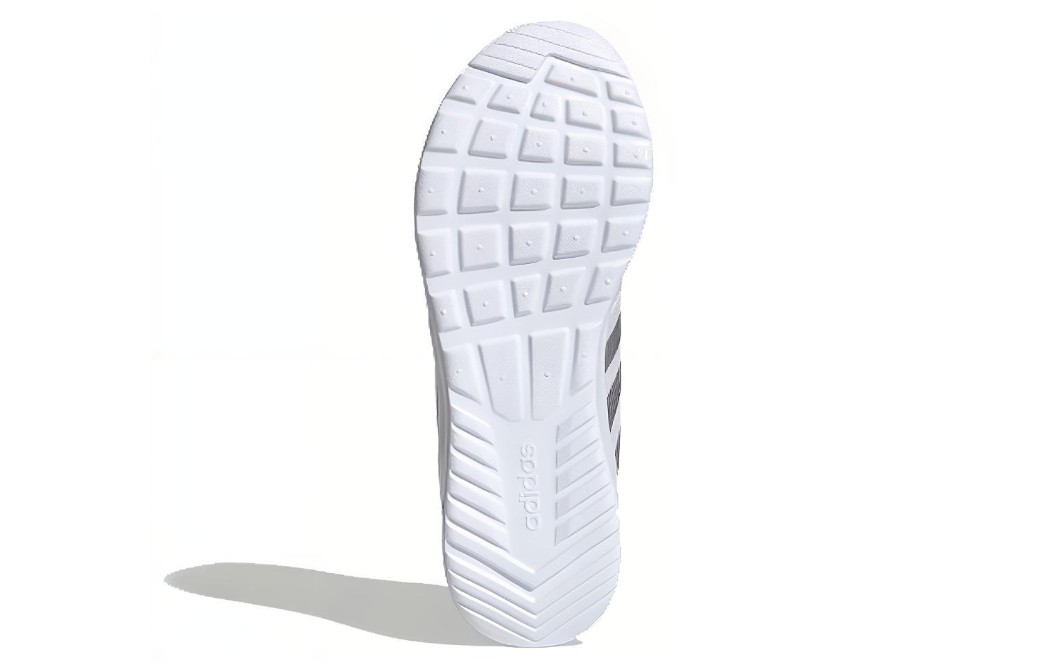 Details for (W) アディダス QTレーサー2.0 白/シルバーメタリック FV9612