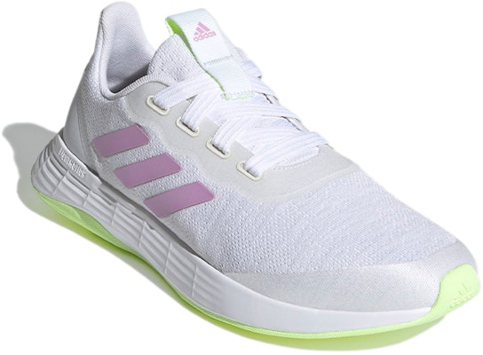 (W) adidas QT Racer 'Putih Lilac Muda' FY5675 Lookbook (W) adidas QT Racer 'Putih Lilac Muda' FY5675