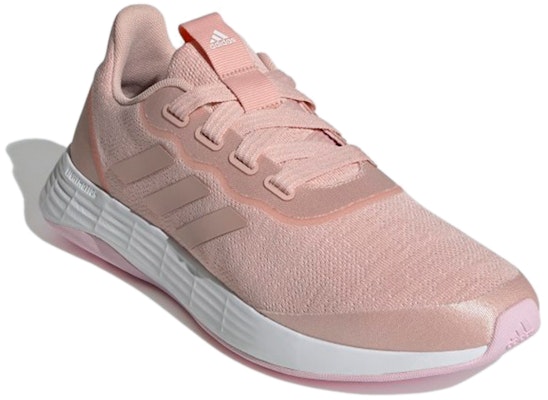 (W) adidas QT Racer Sport 'Vapour Pink' Wanita GW4843 Lookbook (W) adidas QT Racer Sport 'Vapour Pink' Wanita GW4843