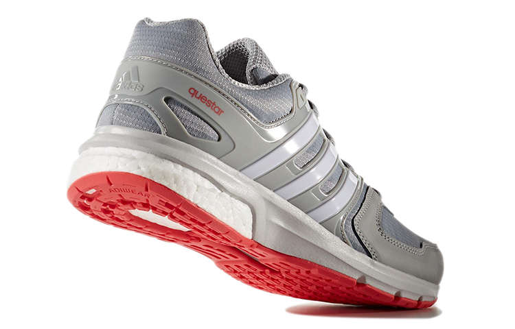 Shop (W) adidas Questar 'Gris Blanco' S76734