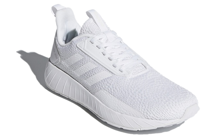Lookbook (W) adidas Questar Drive ''Bianco'' DB1694