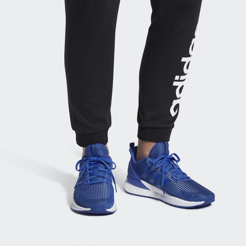 Sizing adidas Questar TND 多功能女鞋 藍白