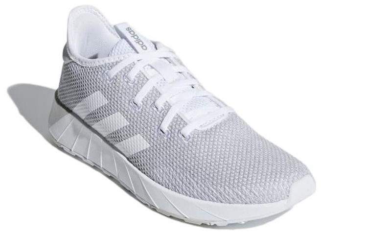 Lookbook (W) adidas Questar X BYD ''Gris Clair'' B96489