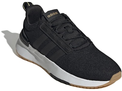 (W) adidas Racer TR21 'Negro Gum' GX4206 Lookbook (W) adidas Racer TR21 'Negro Gum' GX4206