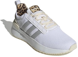 (W) adidas Racer TR21 'Blanco Plata Metálica' GW4417 Lookbook (W) adidas Racer TR21 'Blanco Plata Metálica' GW4417