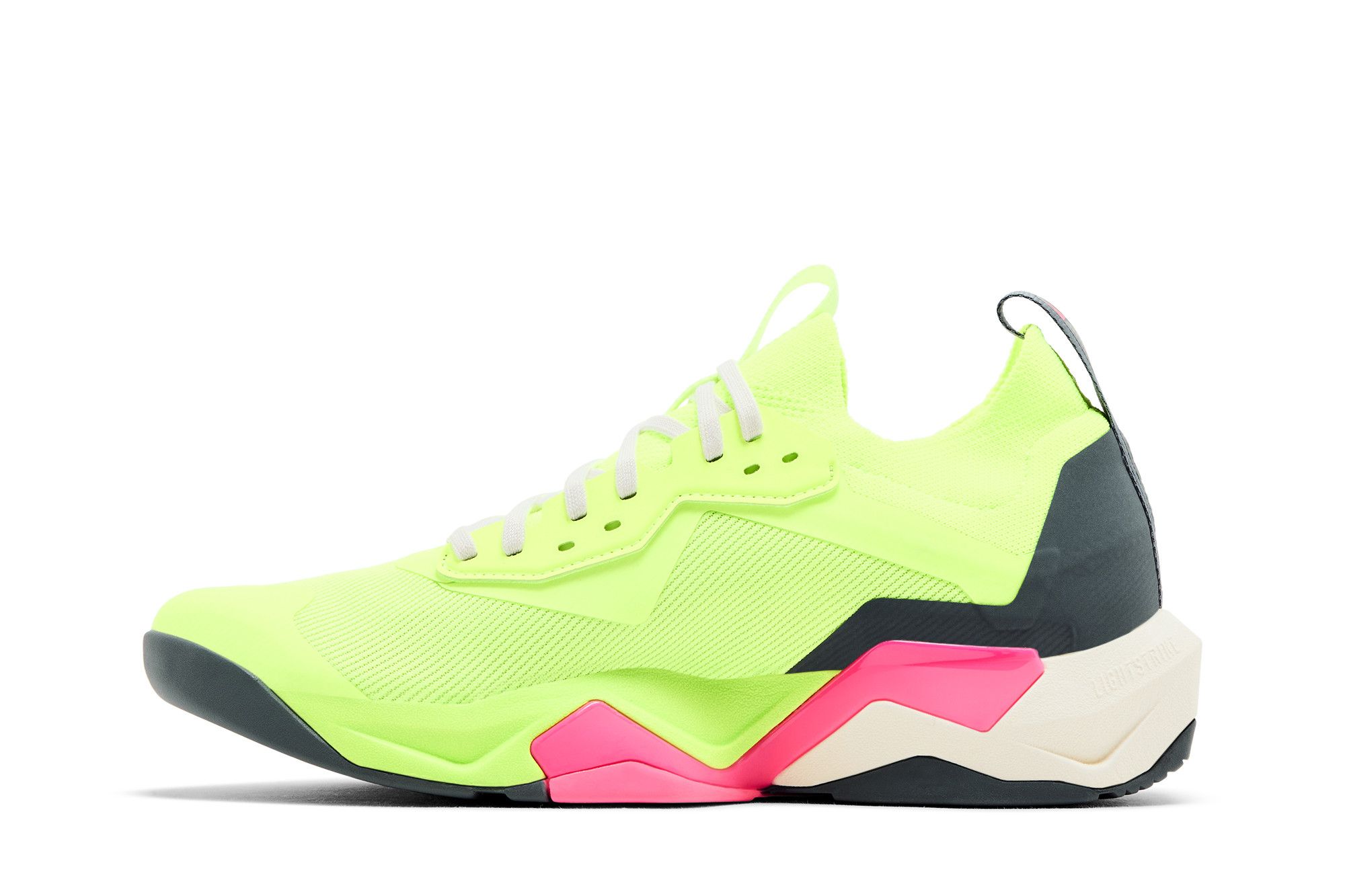 Lookbook (W) アディダス ラピッドムーブ ADV 2 'ルーシッドレモンピンク' JI3904