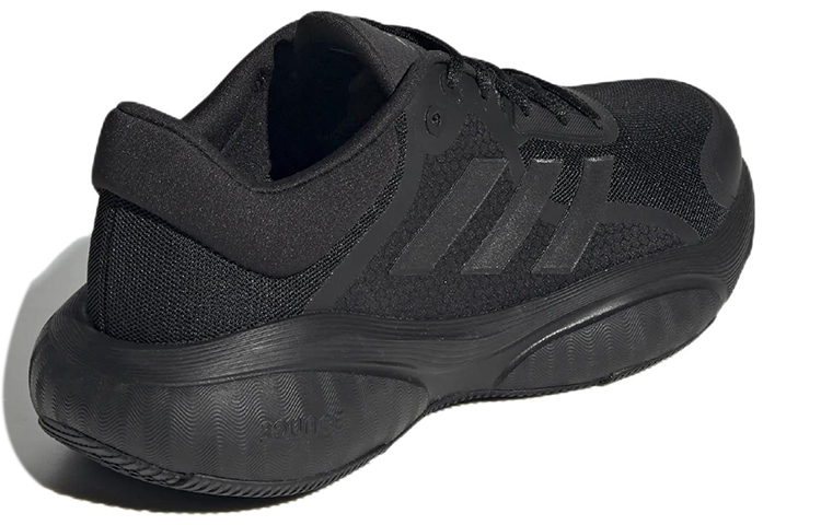 Shop adidas Response 低筒耐磨跑步鞋 女款 黑