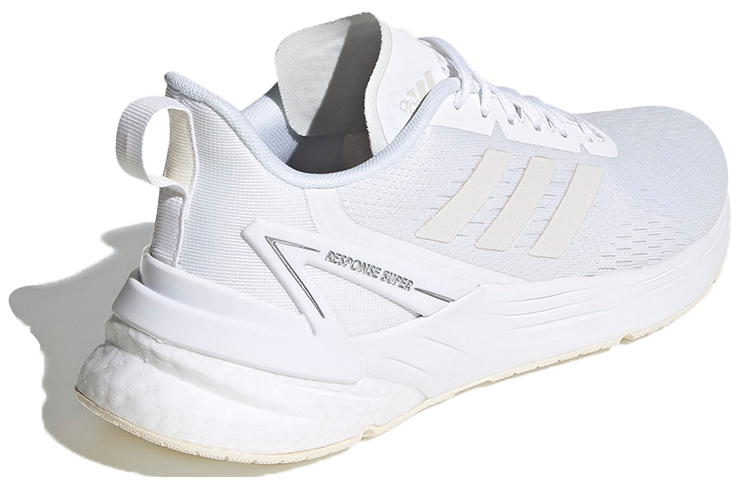 Shop 愛迪達 回應 超 女款 白