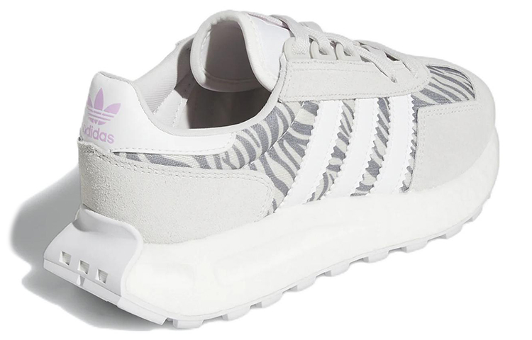Lookbook （女性）adidas Retropy E5 “斑馬” GW2179