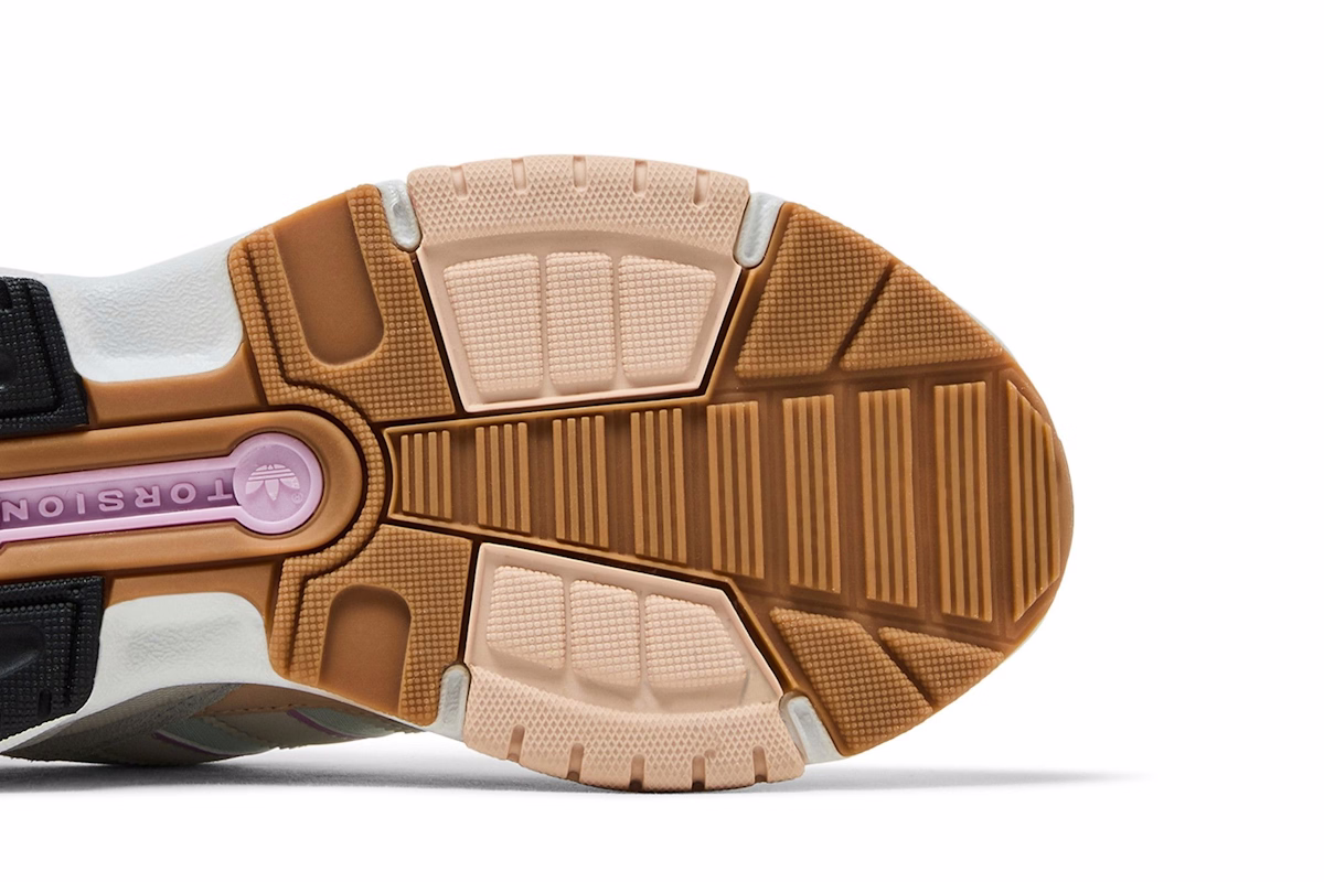 (Women) adidas Retropy F90 'Almost Blue Bliss Orange' HP8044