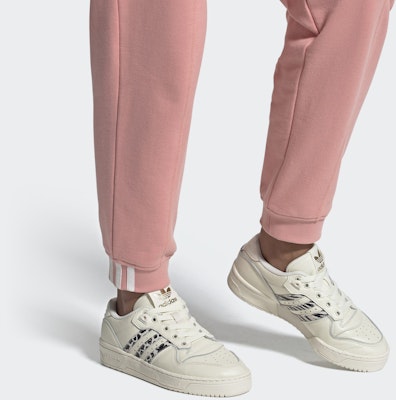 (W) adidas Rivalry Low 'Rayas Estampado Animal' FY9203 Sizing (W) adidas Rivalry Low 'Rayas Estampado Animal' FY9203