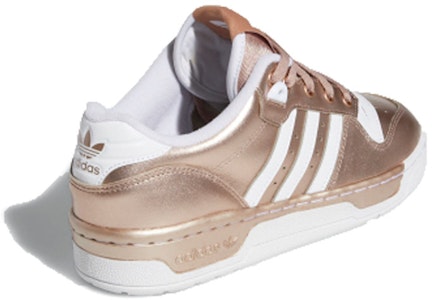 (W) アディダス ライバルリー ロー "カッパーメタリック" EE5931 Lookbook (W) アディダス ライバルリー ロー "カッパーメタリック" EE5931