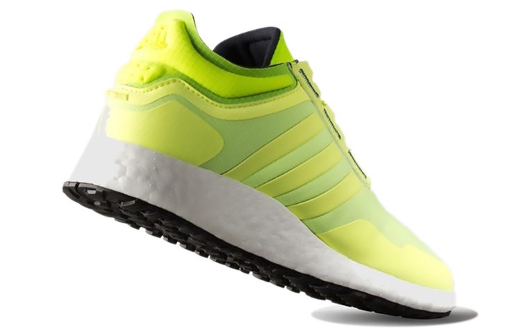 Lookbook (W) 阿迪达斯Rocket Boost '荧光黄' S78385
