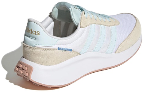 (W) Zapatillas adidas Run 70S 'Blanco Almost Blue'. GX1724 Shop (W) Zapatillas adidas Run 70S 'Blanco Almost Blue'. GX1724