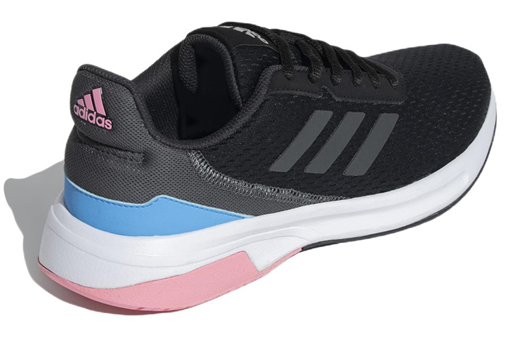 Shop (W) adidas Runesy ''Schwarz'' GB2502