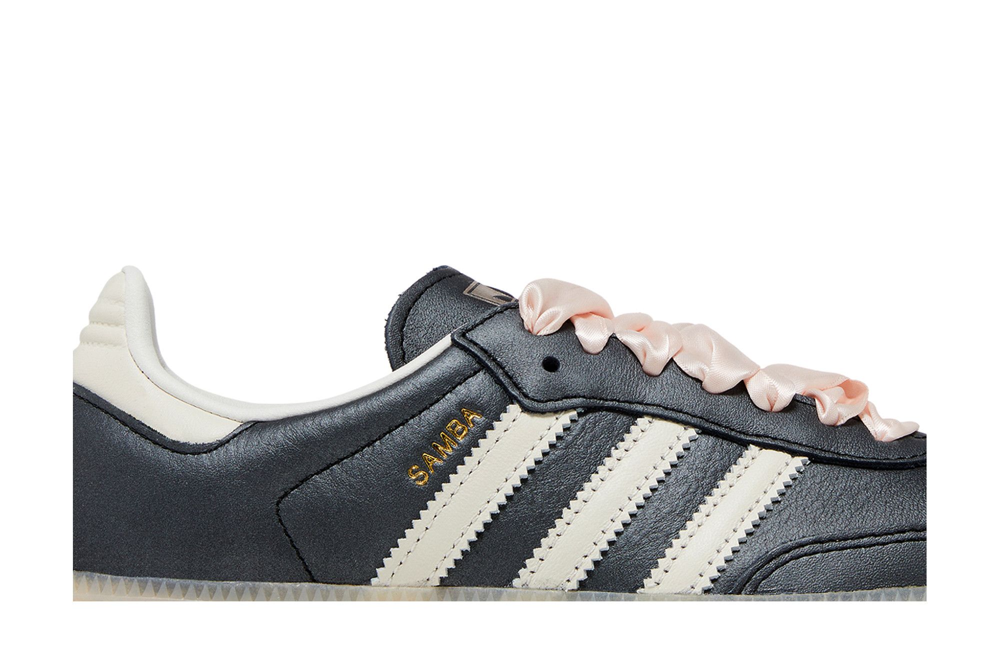 Lookbook (W) adidas Samba 'Hitam Wonder Quartz Tali Pita' IH8047