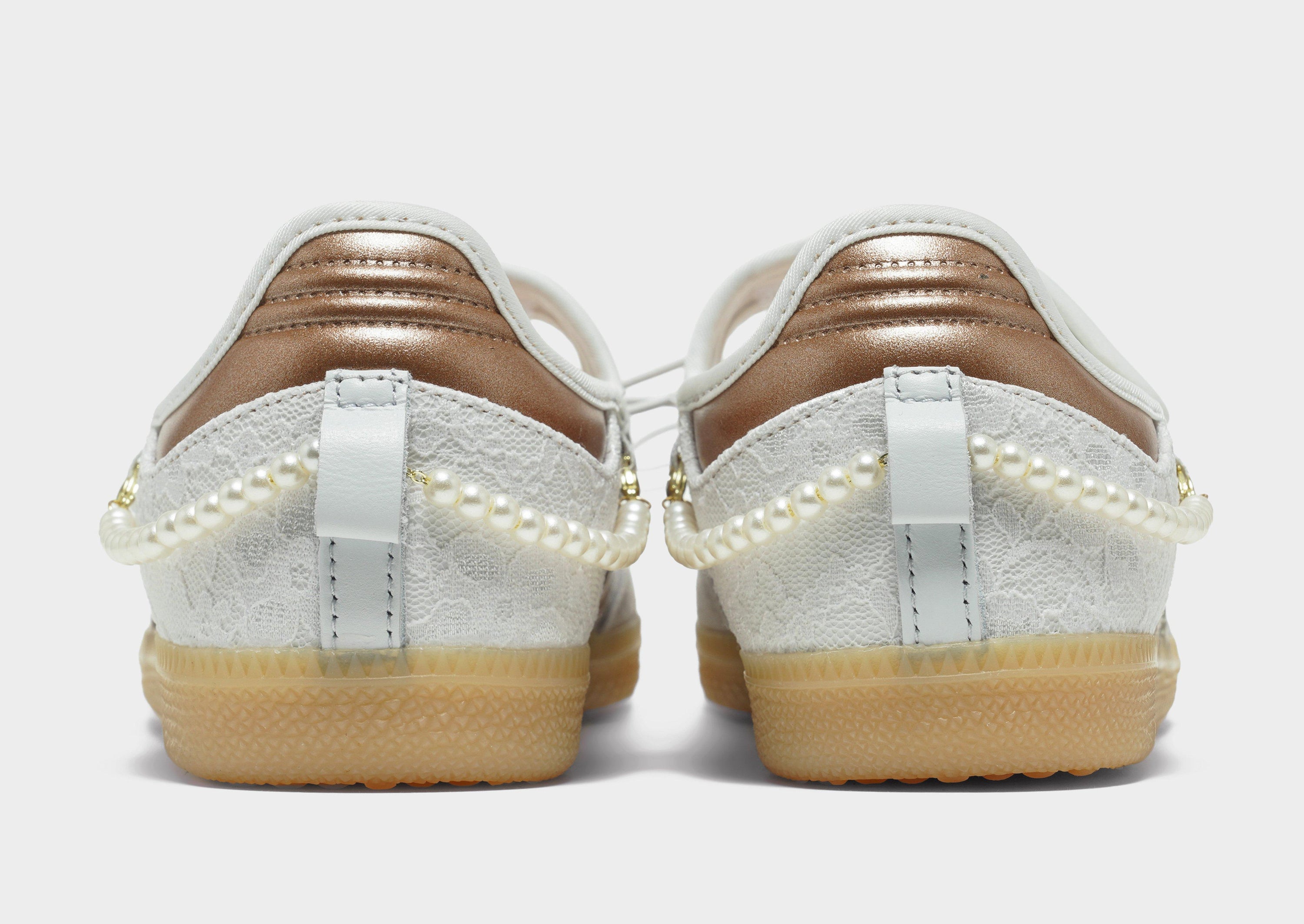 Lookbook (W) adidas Samba Jane「水晶白」休閒鞋 LA6407