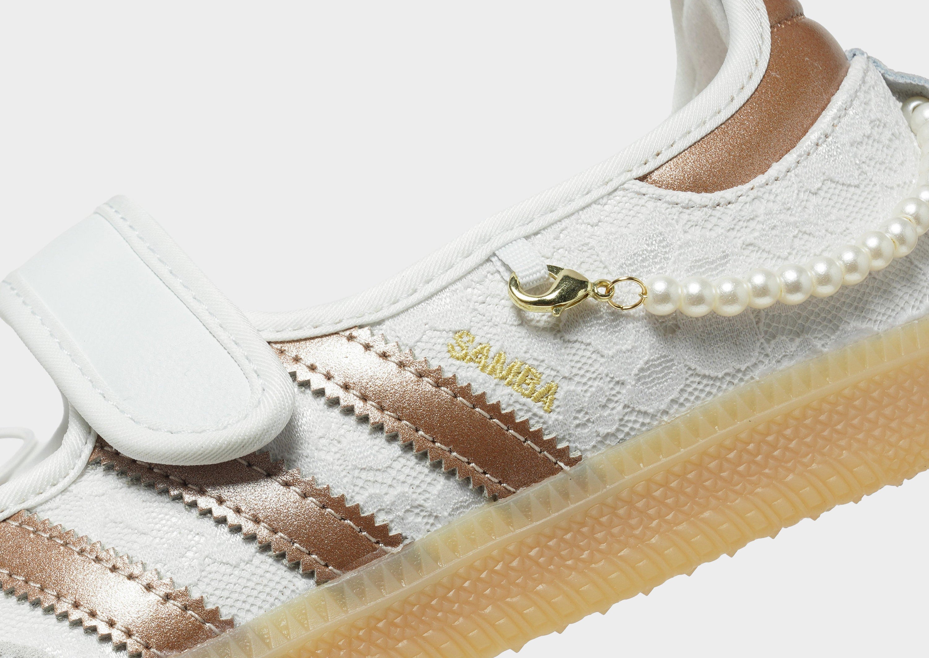 Shop (W) adidas Samba Jane「水晶白」休閒鞋 LA6407