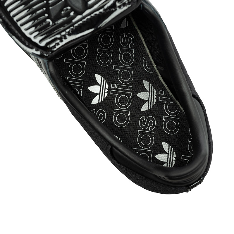 Purchase (W) アディダス サンバ LT スニーカー KJ5207