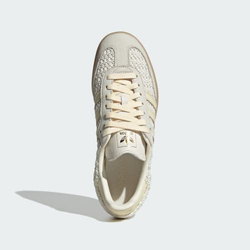 Lookbook (Women) adidas Samba OG Sneakers Off White/Warm Vanilla/Gum LA7815