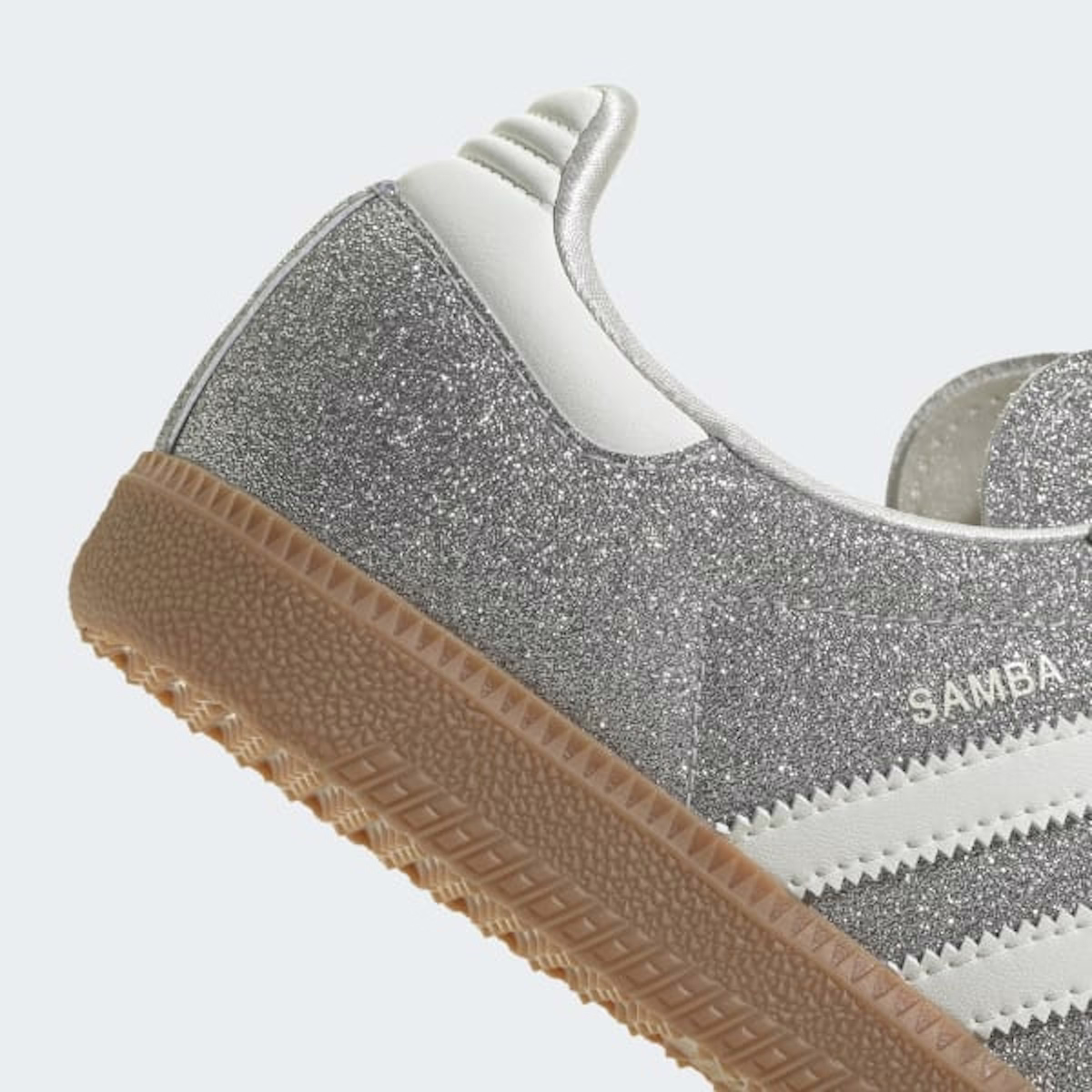 (Women) Adidas Samba OG W Silver/Off White/Silver Metallic