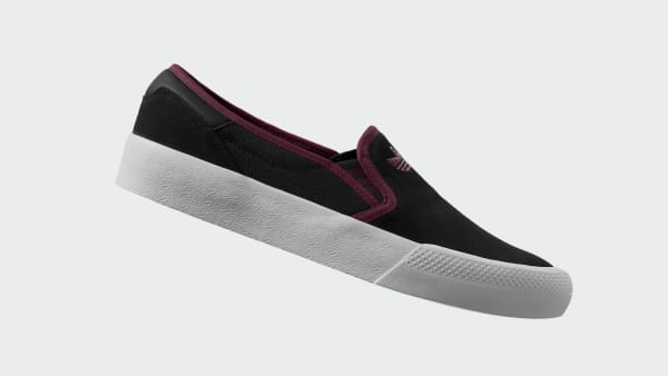 Adidas Schmoofl Shoe Core Black/Shadow Red/Cloud White 圖 2