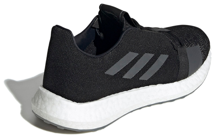 Shop (W) 아디다스 센스부스트 고 "코어 블랙" (Adidas SenseBoost Go "Core Black") EG0943