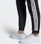 Sizing (W) adidas Sleek 'Putih Iridescent' FW3717
