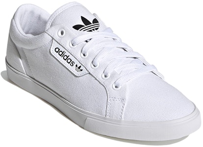 (W) adidas Sleek Lo 'Putih Awan' FV0742 Lookbook (W) adidas Sleek Lo 'Putih Awan' FV0742