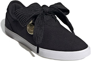 (W) 아디다스 슬릭 로우 "블랙 골드 메탈릭" FV0741 Lookbook (W) 아디다스 슬릭 로우 "블랙 골드 메탈릭" FV0741