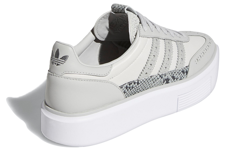 Shop (W) adidas Sleek Super 72 'Piel de Serpiente Gris' G58302