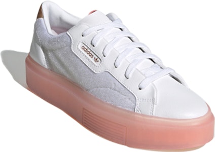 (W) adidas Sleek Super 'Putih Glow Pink' FV8439 Lookbook (W) adidas Sleek Super 'Putih Glow Pink' FV8439