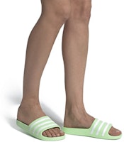 (W) アディダス アディレッタ アクアグリーン/ホワイト EE7347 Sizing (W) アディダス アディレッタ アクアグリーン/ホワイト EE7347