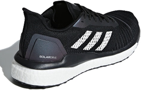 (W) アディダス ソーラードライブHK 黒白 D97449 Lookbook (W) アディダス ソーラードライブHK 黒白 D97449