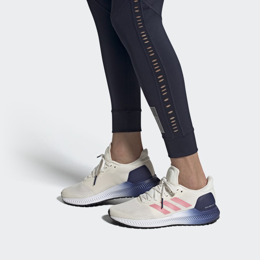 Sizing (W) adidas Solarblaze ''Beige Comfort'' Schoenen EH2604