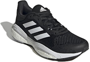 (W) adidas Solarglide 5 'Hitam Putih Teras' GX5511 Lookbook (W) adidas Solarglide 5 'Hitam Putih Teras' GX5511