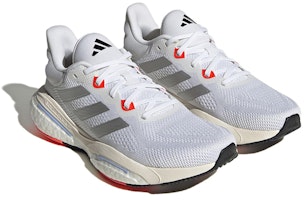 (W) adidas Solarglide 6 'Putih' HP7680 Lookbook (W) adidas Solarglide 6 'Putih' HP7680