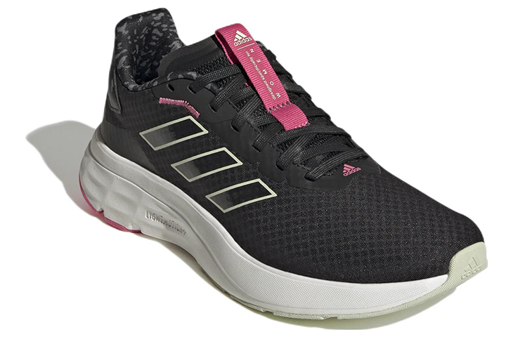 Lookbook (W) adidas Speedmotion ''Nero Pulse Magenta'' GW9764