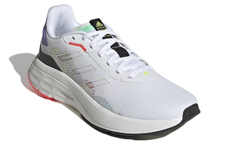 Lookbook (W) adidas Speedmotion 'Run The World' Sepatu Lari GW6254